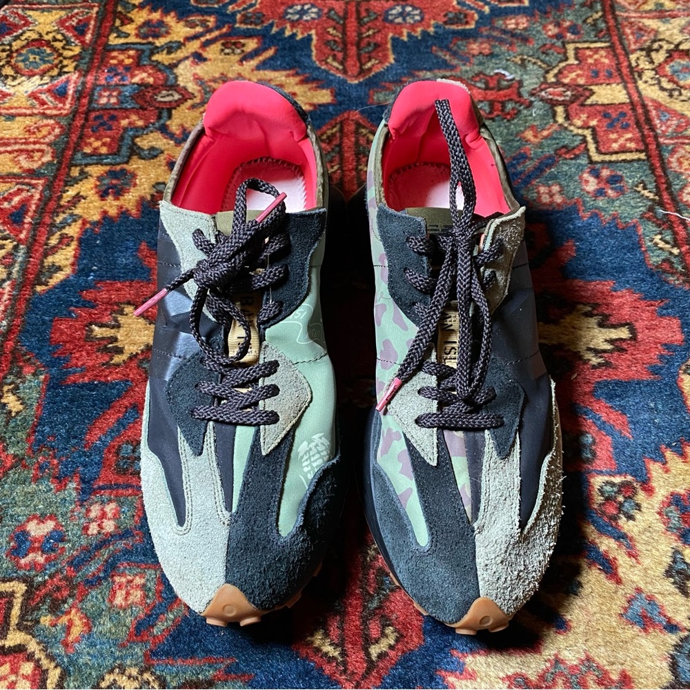 New Balance Men's Limited Edt x SBTG Urban Islander Sneakers - Picture 3 of 10
